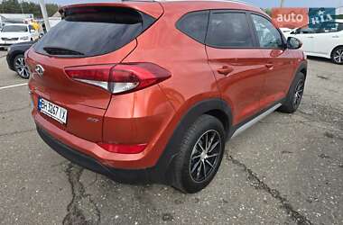 Внедорожник / Кроссовер Hyundai Tucson 2017 в 