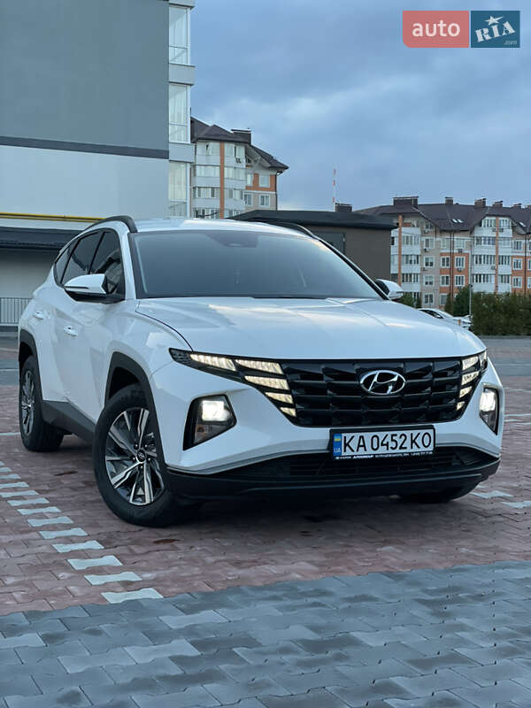Внедорожник / Кроссовер Hyundai Tucson 2021 в 