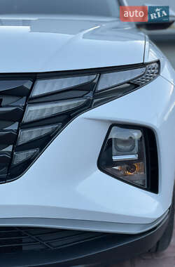 Внедорожник / Кроссовер Hyundai Tucson 2021 в 