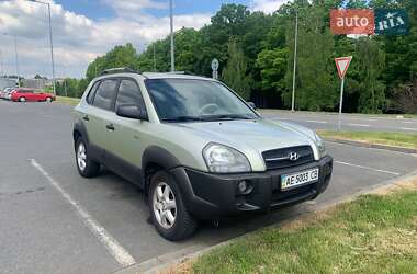 Позашляховик / Кросовер Hyundai Tucson 2005 в 