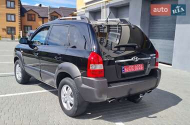 Позашляховик / Кросовер Hyundai Tucson 2007 в 
