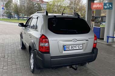 Позашляховик / Кросовер Hyundai Tucson 2007 в 