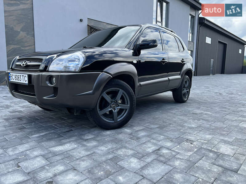 Внедорожник / Кроссовер Hyundai Tucson 2007 в 