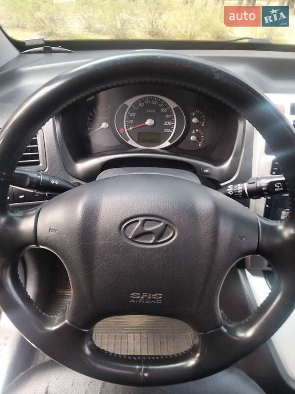 Позашляховик / Кросовер Hyundai Tucson 2007 в Києві