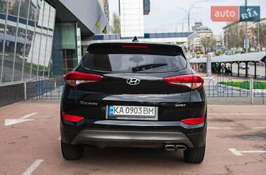 Позашляховик / Кросовер Hyundai Tucson 2015 в 