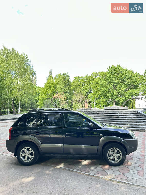 Позашляховик / Кросовер Hyundai Tucson 2010 в Ніжині