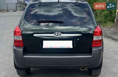 Внедорожник / Кроссовер Hyundai Tucson 2008 в 