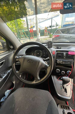 Внедорожник / Кроссовер Hyundai Tucson 2006 в Шевченкове