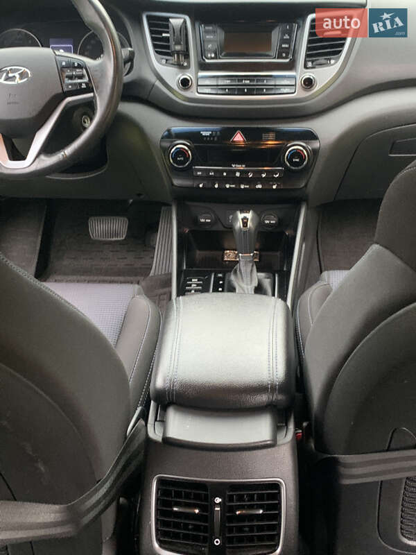 Внедорожник / Кроссовер Hyundai Tucson 2016 в Тульчине