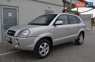 Внедорожник / Кроссовер Hyundai Tucson 2008 в 