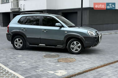 Позашляховик / Кросовер Hyundai Tucson 2008 в 