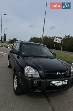 Внедорожник / Кроссовер Hyundai Tucson 2008 в 