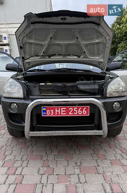 Внедорожник / Кроссовер Hyundai Tucson 2007 в 