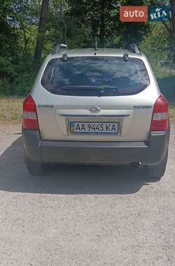Позашляховик / Кросовер Hyundai Tucson 2010 в 