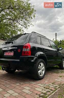 Позашляховик / Кросовер Hyundai Tucson 2005 в 