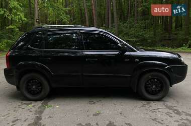 Позашляховик / Кросовер Hyundai Tucson 2008 в Путивлі