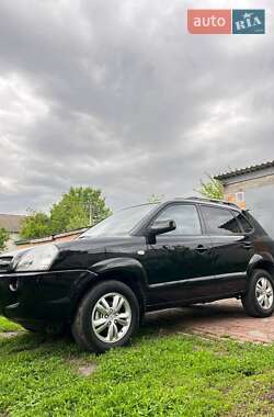 Позашляховик / Кросовер Hyundai Tucson 2005 в 
