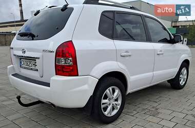 Позашляховик / Кросовер Hyundai Tucson 2008 в 