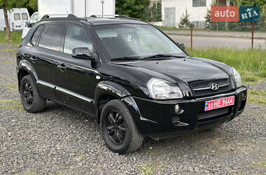 Позашляховик / Кросовер Hyundai Tucson 2006 в 