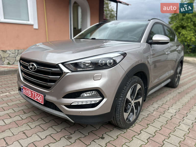 Позашляховик / Кросовер Hyundai Tucson 2018 в 