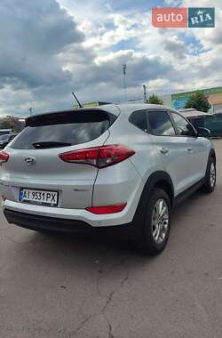 Внедорожник / Кроссовер Hyundai Tucson 2015 в 