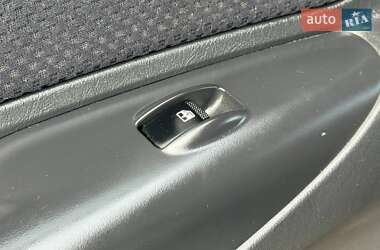 Внедорожник / Кроссовер Hyundai Tucson 2012 в 