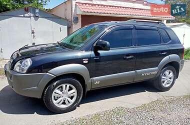 Позашляховик / Кросовер Hyundai Tucson 2012 в 