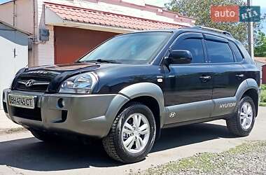 Позашляховик / Кросовер Hyundai Tucson 2012 в 