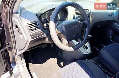Позашляховик / Кросовер Hyundai Tucson 2012 в 