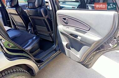 Позашляховик / Кросовер Hyundai Tucson 2012 в 