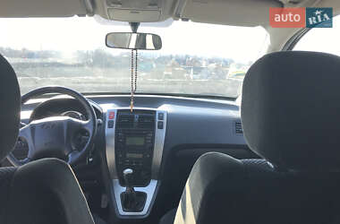 Позашляховик / Кросовер Hyundai Tucson 2011 в 