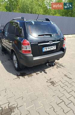 Позашляховик / Кросовер Hyundai Tucson 2006 в 