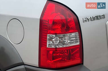 Внедорожник / Кроссовер Hyundai Tucson 2010 в 