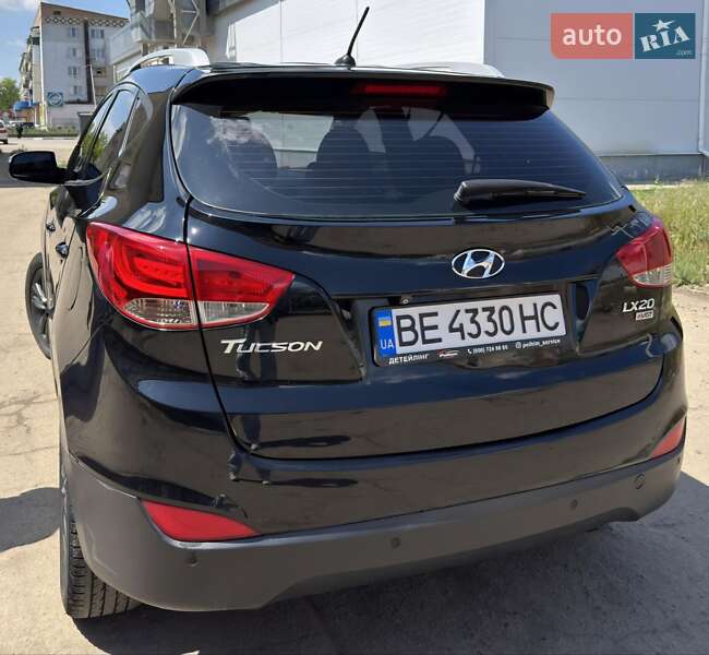 Позашляховик / Кросовер Hyundai Tucson 2011 в Снігурівці