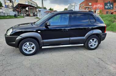 Внедорожник / Кроссовер Hyundai Tucson 2006 в 