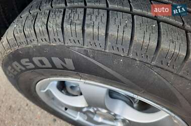 Внедорожник / Кроссовер Hyundai Tucson 2006 в 