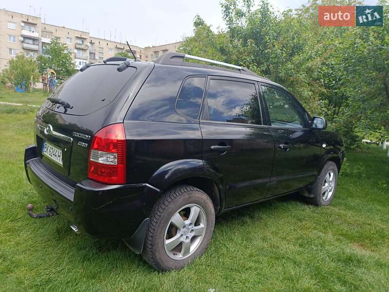 Позашляховик / Кросовер Hyundai Tucson 2008 в Млиніві