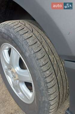 Внедорожник / Кроссовер Hyundai Tucson 2008 в 