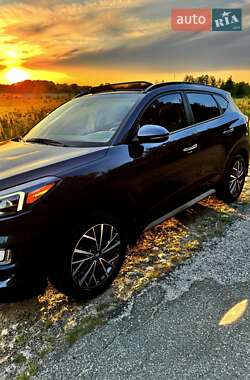 Внедорожник / Кроссовер Hyundai Tucson 2020 в 