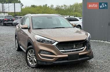Позашляховик / Кросовер Hyundai Tucson 2017 в 
