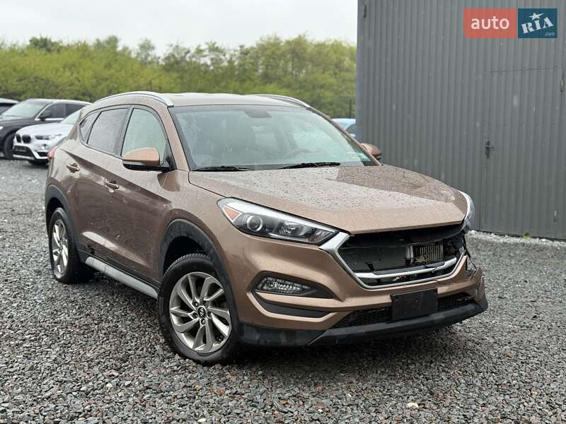 Позашляховик / Кросовер Hyundai Tucson 2017 в 
