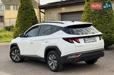 Внедорожник / Кроссовер Hyundai Tucson 2023 в 
