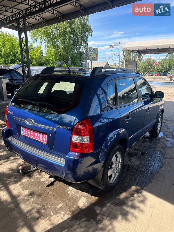 Позашляховик / Кросовер Hyundai Tucson 2007 в Сумах