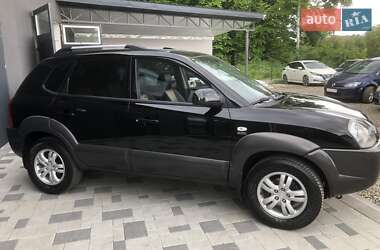 Позашляховик / Кросовер Hyundai Tucson 2007 в 