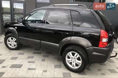 Позашляховик / Кросовер Hyundai Tucson 2007 в 