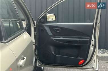 Позашляховик / Кросовер Hyundai Tucson 2008 в 