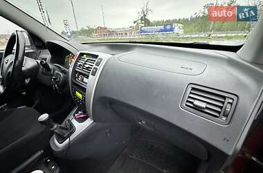 Позашляховик / Кросовер Hyundai Tucson 2008 в 