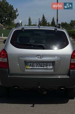 Внедорожник / Кроссовер Hyundai Tucson 2006 в 