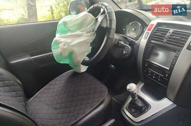 Внедорожник / Кроссовер Hyundai Tucson 2007 в 