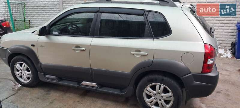 Позашляховик / Кросовер Hyundai Tucson 2008 в Запоріжжі